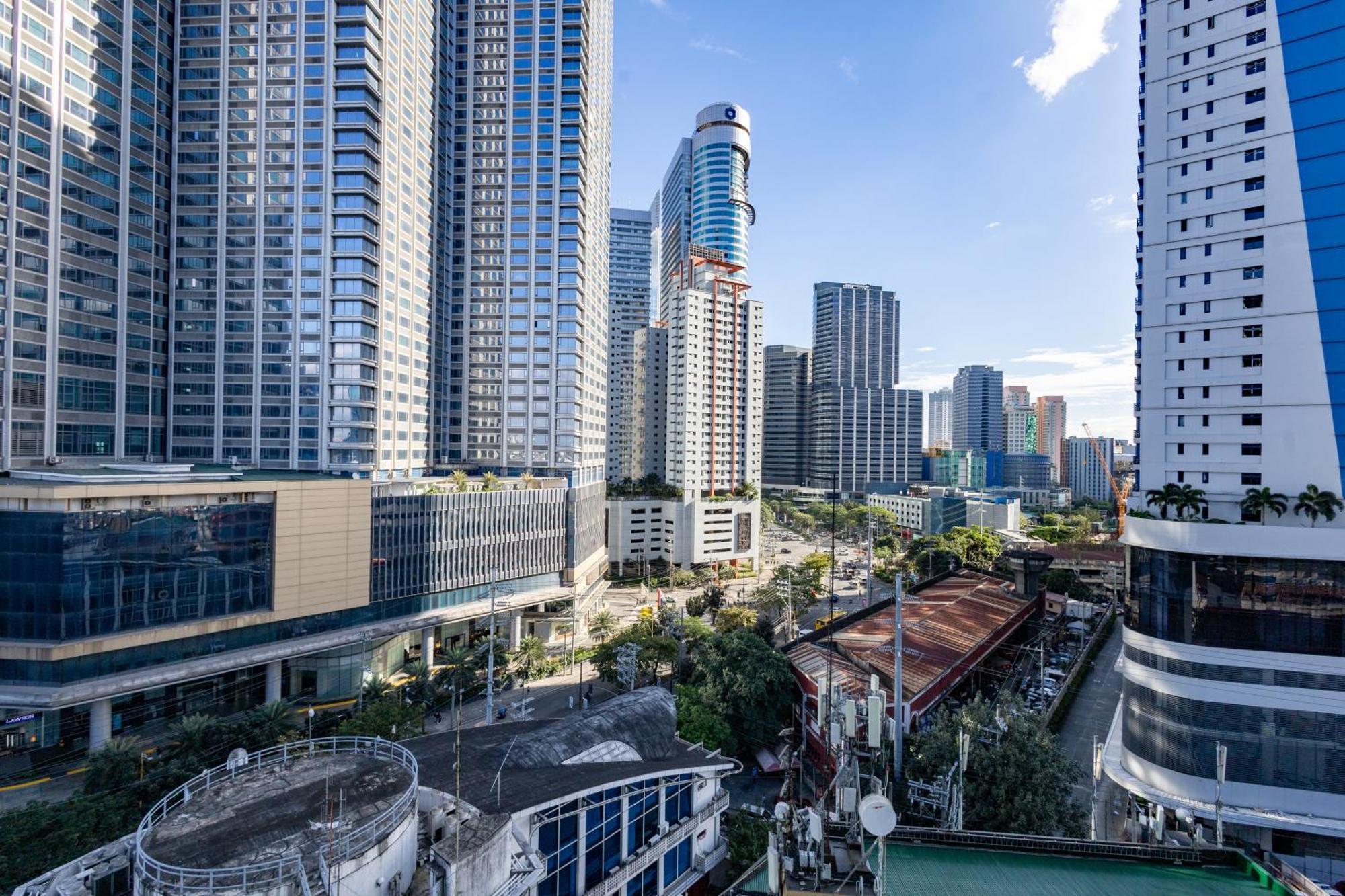 Lush Residences Makati Makati City Екстериор снимка
